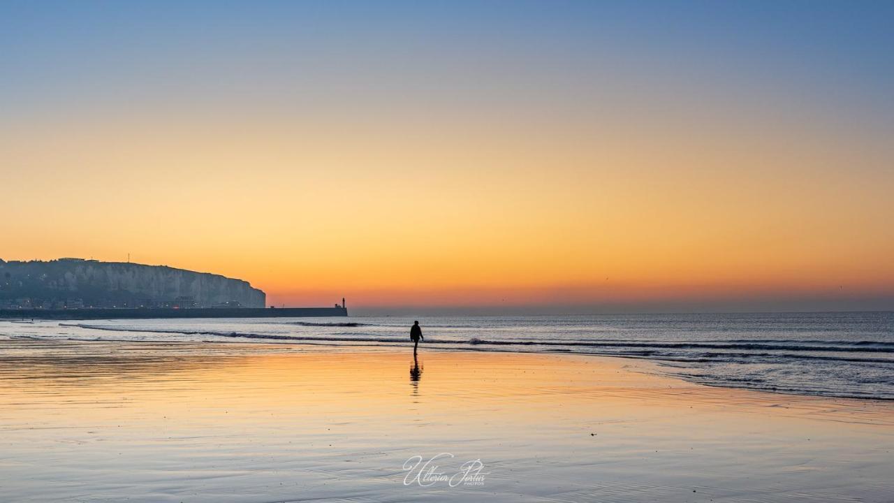 La Verriere. Les Locations Isahora C'Est Aussi Plusieurs Appart' De Standing A 2 Pas Du Chateau D'Eu, Des Falaises Du Treport, De Mers Les Bains Et Aux Portes De La Baie De Somme Eu (Seine-Maritime) Eksteriør billede